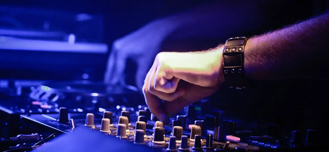 Rising Music Artists You Should Definitely Listen to This Year